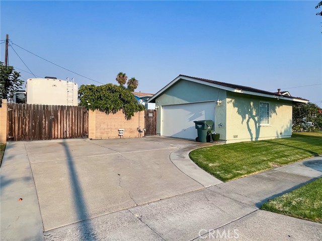 Detail Gallery Image 3 of 18 For 9461 Calla Cir, Fountain Valley,  CA 92708 - 3 Beds | 2 Baths