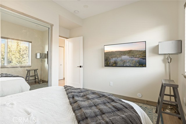 Detail Gallery Image 22 of 59 For 1215 Valley View Dr, Big Bear City,  CA 92314 - 5 Beds | 3/1 Baths