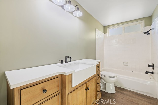 Detail Gallery Image 29 of 44 For 28975 Lotusgarden, Canyon Country,  CA 91387 - 4 Beds | 3 Baths