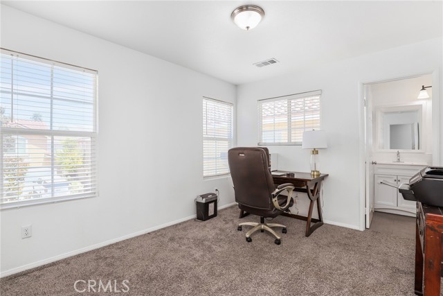 Detail Gallery Image 22 of 37 For 24658 Montevista Cir, Valencia,  CA 91354 - 3 Beds | 2/1 Baths