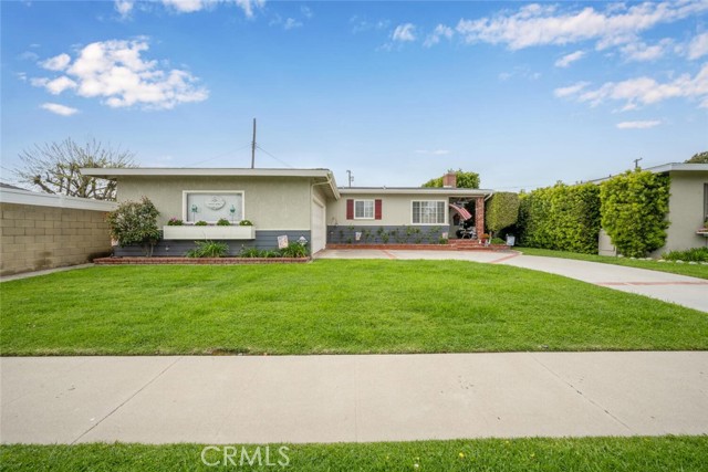 Detail Gallery Image 3 of 51 For 2813 Albury Ave, Long Beach,  CA 90815 - 3 Beds | 2 Baths
