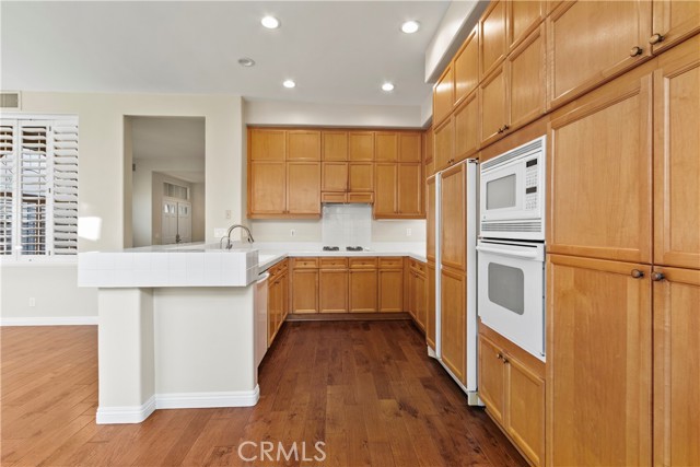 Detail Gallery Image 9 of 17 For 10775 Mueller Ct, Tustin,  CA 92782 - 4 Beds | 25 Baths