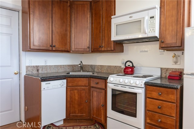 Detail Gallery Image 50 of 75 For 7501 Yosemite Park, Yosemite,  CA 95389 - 5 Beds | 3/1 Baths