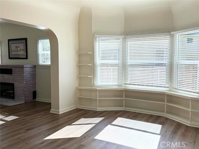 Detail Gallery Image 5 of 16 For 308 S Buena Vista St, Redlands,  CA 92373 - 3 Beds | 2 Baths