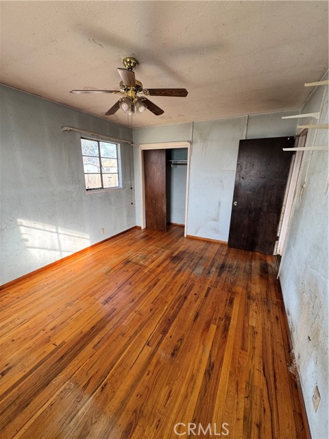 Detail Gallery Image 15 of 27 For 5703 E Hampton, Fresno,  CA 93727 - 3 Beds | 1 Baths