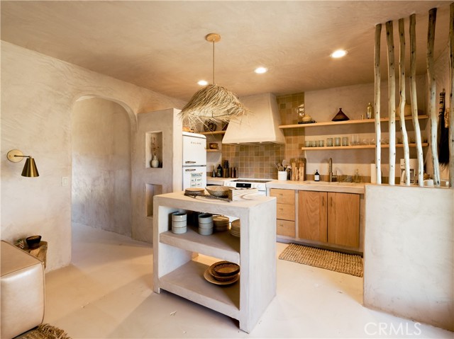 Detail Gallery Image 4 of 48 For 3633 Goleta Ave, Yucca Valley,  CA 92284 - 2 Beds | 1 Baths