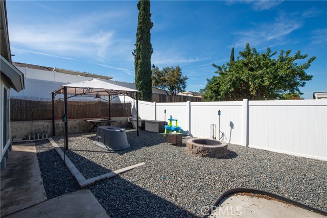 Detail Gallery Image 33 of 33 For 10444 Charleston Dr, Riverside,  CA 92503 - 4 Beds | 2 Baths
