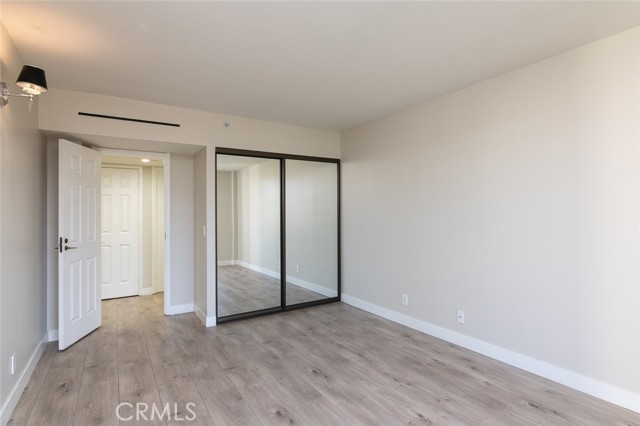 Detail Gallery Image 23 of 57 For 343 Pioneer Dr #504,  Glendale,  CA 91203 - 3 Beds | 2 Baths