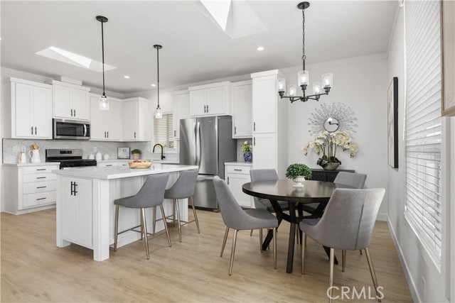 Detail Gallery Image 5 of 19 For 7271 Katella Ave. Ave #10,  Stanton,  CA 90680 - 3 Beds | 2 Baths
