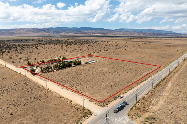 48881 190th W Street, Lancaster CA: https://media.crmls.org/medias/c4a2e0d7-0847-4328-8abc-af5996f4434f.jpg