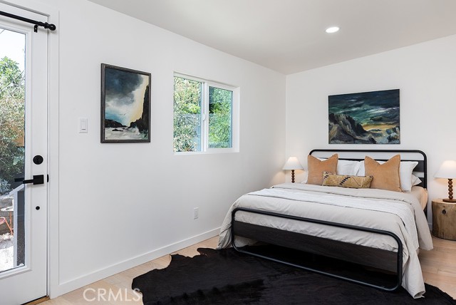 1215 N Avenue 56, Los Angeles CA: https://media.crmls.org/medias/c4a31537-3d20-4e51-831e-41492196e7e9.jpg