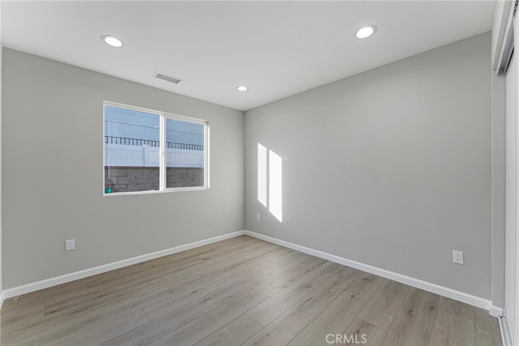 MLS #CV25266358 image #17