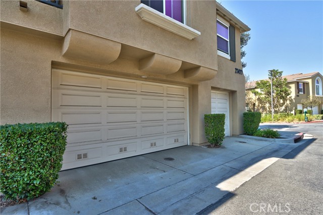 27477 Hazelhurst Street, Murrieta CA: https://media.crmls.org/medias/c4a46a89-6358-4974-af5f-15ebb9ab1906.jpg