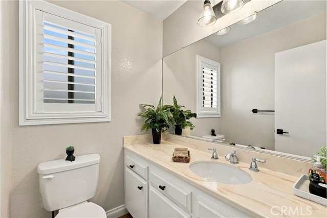 14927 Condon Avenue, 9 photo 30
