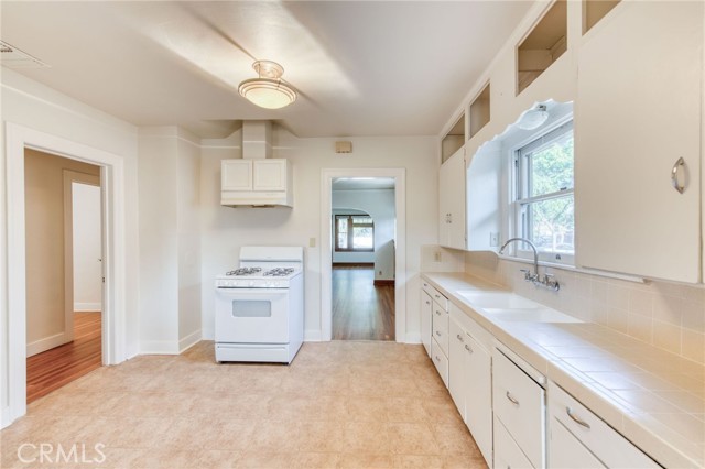 Detail Gallery Image 16 of 35 For 1011 N Thorne Ave, Fresno,  CA 93728 - 3 Beds | 1 Baths