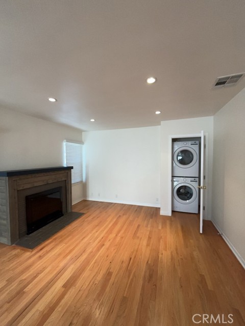 211 South Keystone Street photo 8