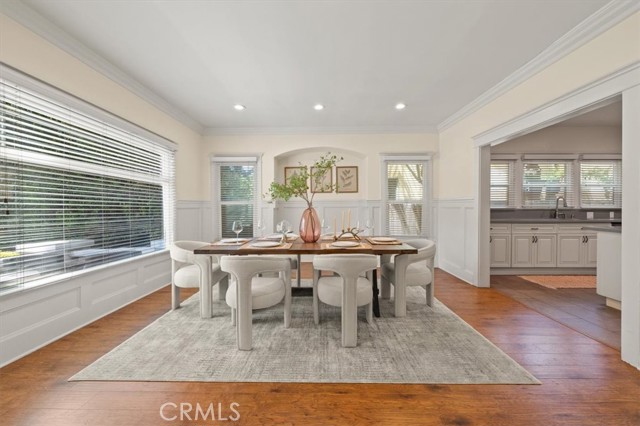 268 S Norton Avenue, Los Angeles CA: https://media.crmls.org/medias/c4a4e31c-9ad4-4a1e-a006-eb97bb087b5c.jpg