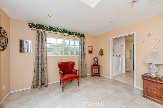 Detail Gallery Image 32 of 54 For 1511 W Hill Ave, Fullerton,  CA 92833 - 3 Beds | 3 Baths