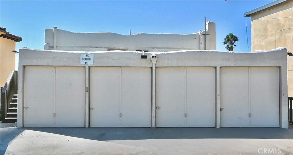 1912 Hermosa Avenue