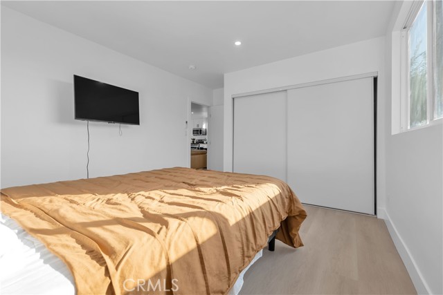 Detail Gallery Image 12 of 36 For 3115 Arvia St 1b,  Los Angeles,  CA 90065 - 5 Beds | 2 Baths
