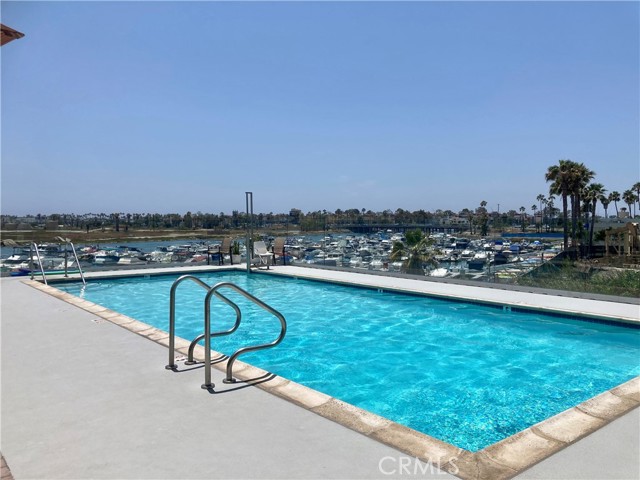 Detail Gallery Image 38 of 59 For 6251 E Emerald Cove Dr #149,  Long Beach,  CA 90803 - 2 Beds | 2 Baths