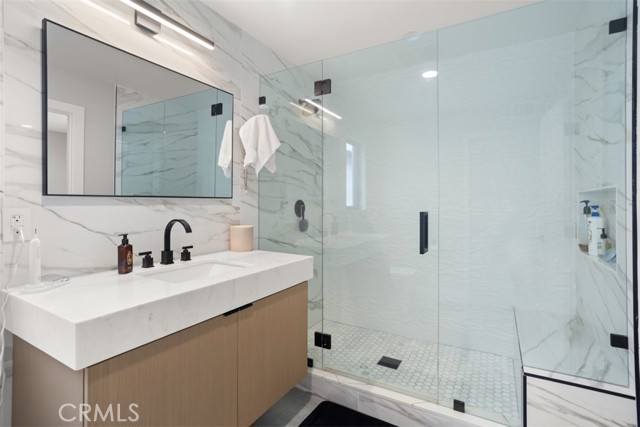 Detail Gallery Image 26 of 64 For 307 18th St, Huntington Beach,  CA 92648 - 3 Beds | 3/1 Baths