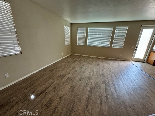 Detail Gallery Image 26 of 67 For 14570 Piedmont Dr, Moreno Valley,  CA 92555 - 5 Beds | 3/1 Baths