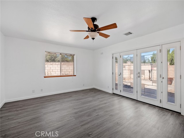Detail Gallery Image 35 of 60 For 10660 Ranchero, Oak Hills,  CA 92344 - 4 Beds | 3 Baths