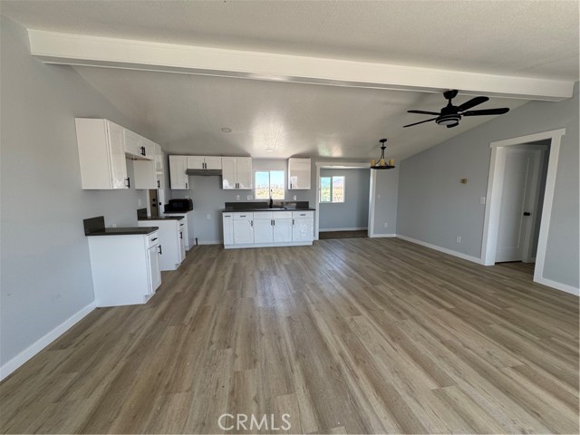 Detail Gallery Image 2 of 18 For 15030 Fairlane Rd, Lucerne Valley,  CA 92356 - 3 Beds | 2 Baths