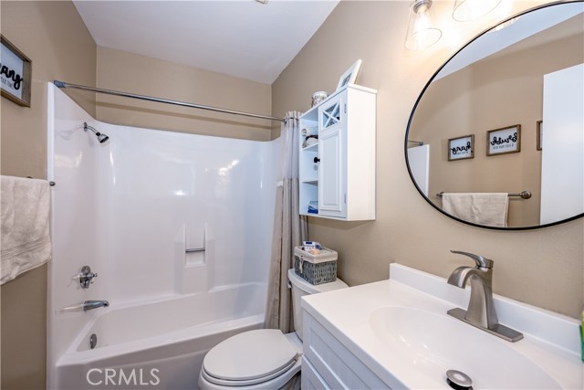 Detail Gallery Image 14 of 22 For 25688 Neblina Ct, Valencia,  CA 91355 - 2 Beds | 2 Baths