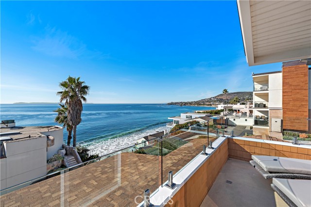 Detail Gallery Image 16 of 25 For 137 Cleo St, Laguna Beach,  CA 92651 - 4 Beds | 2/1 Baths