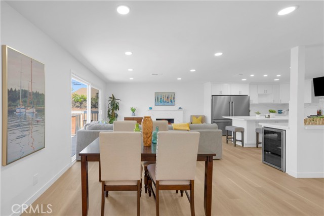 8381 E Blithedale Street, Long Beach CA: https://media.crmls.org/medias/c4ae5561-f8e6-4241-9bc9-d924696dd9c7.jpg