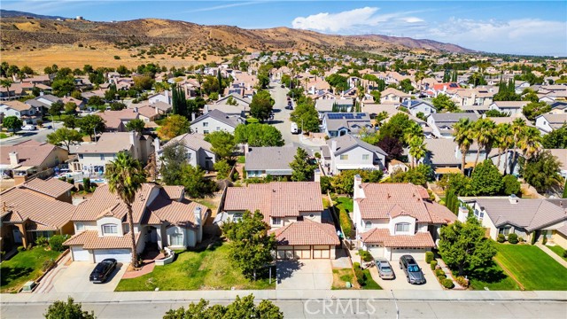 39829 Gorham Lane, Palmdale CA: https://media.crmls.org/medias/c4af5291-9d9b-4f3e-a199-e8643d3b02bf.jpg