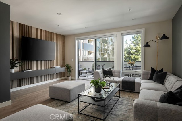 Detail Gallery Image 1 of 22 For 380 Cordova St #508,  Pasadena,  CA 91101 - 2 Beds | 2/1 Baths