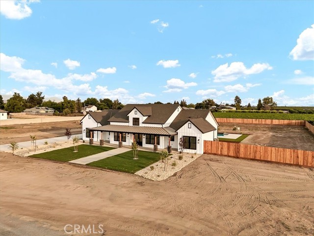 605 S Anderson Road, Exeter CA: https://media.crmls.org/medias/c4afb715-303a-46fb-b4b1-61c75fefac39.jpg