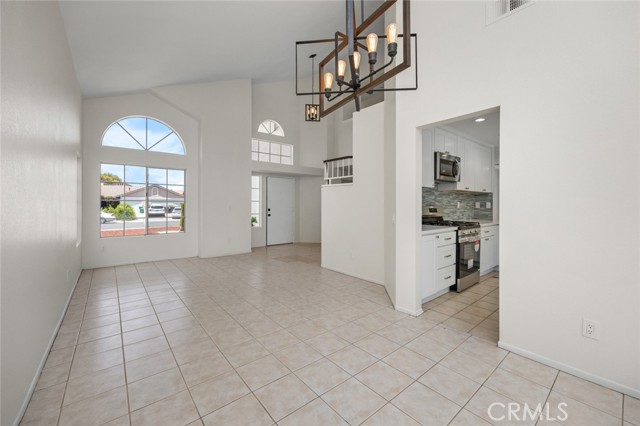 Image 4 of 46 For 16810 Mediterranean Drive
