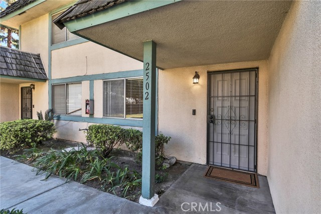 Detail Gallery Image 1 of 37 For 2502 Bryn Mawr Ln, Riverside,  CA 92507 - 2 Beds | 1/1 Baths