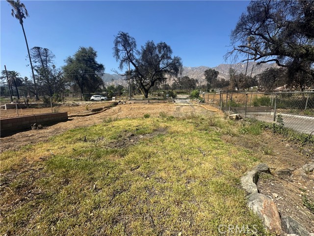 Detail Gallery Image 5 of 7 For 388 E Pentagon St, Altadena,  CA 91001 - – Beds | – Baths