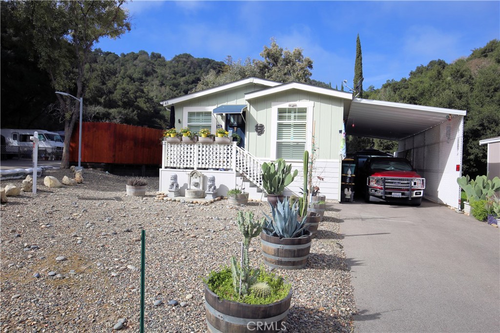 1938 Adelaida Road 41