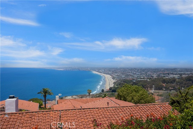 Detail Gallery Image 43 of 44 For 781 via Somonte, Palos Verdes Estates,  CA 90274 - 2 Beds | 3 Baths