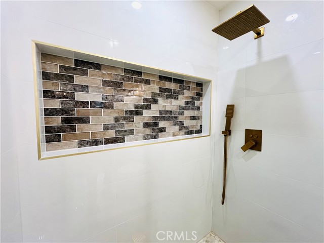 9010 Wilbur, Northridge CA: https://media.crmls.org/medias/c4b47bd4-99c1-4bf5-8bad-60d72f79bff6.jpg