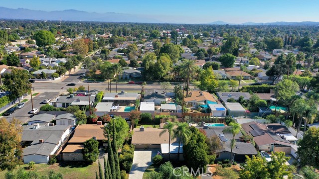 Detail Gallery Image 42 of 44 For 6500 Jumilla, Woodland Hills,  CA 91367 - 3 Beds | 2 Baths