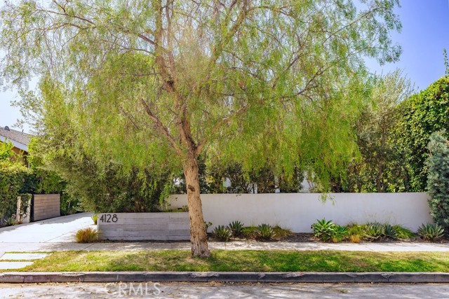 Detail Gallery Image 25 of 28 For 4128 Baywood St, Los Angeles,  CA 90039 - 4 Beds | 3 Baths