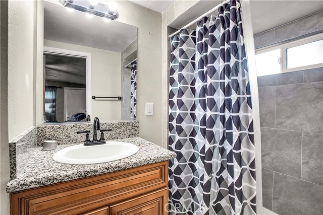 Detail Gallery Image 13 of 38 For 72420 Sunnyslope Dr, Twentynine Palms,  CA 92277 - 3 Beds | 2 Baths