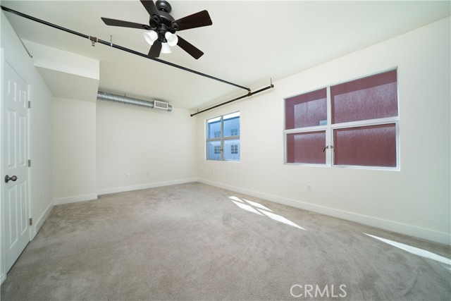 937 E Santa Ana Boulevard, Santa Ana CA: https://media.crmls.org/medias/c4b6ea0c-f4c4-4428-942a-ea8c17db4c44.jpg