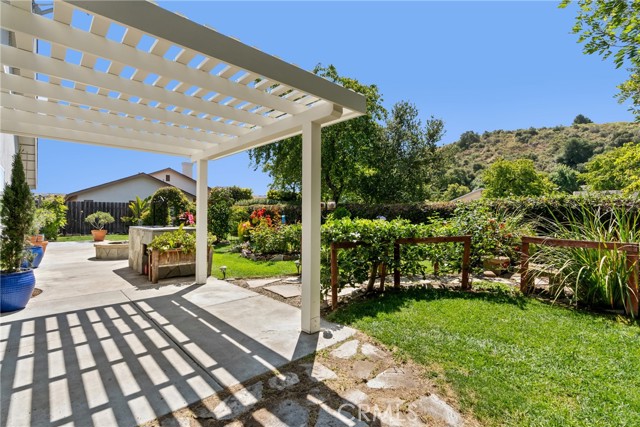 608 Grove Court, Arroyo Grande CA: https://media.crmls.org/medias/c4b79b63-7e1e-4568-bb31-3494559e6689.jpg