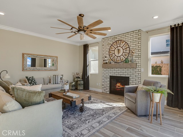 Detail Gallery Image 9 of 36 For 28540 Sunny Ridge Ter, Castaic,  CA 91384 - 4 Beds | 3 Baths