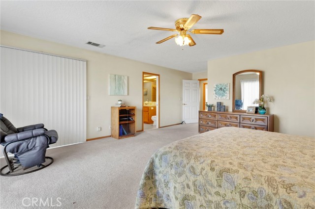 Detail Gallery Image 30 of 69 For 11062 Hollister Rd, Oak Hills,  CA 92344 - 4 Beds | 3 Baths