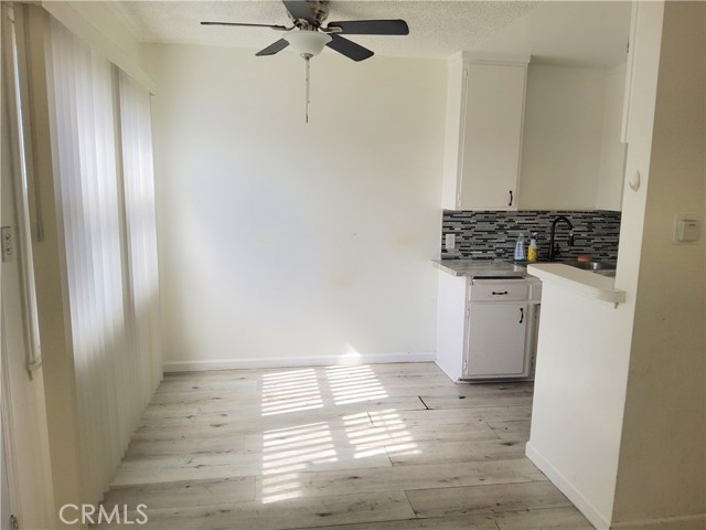 2437 Exposition Place, Los Angeles CA: https://media.crmls.org/medias/c4ba0cf6-98bc-4458-becd-0bd21ae36dc2.jpg