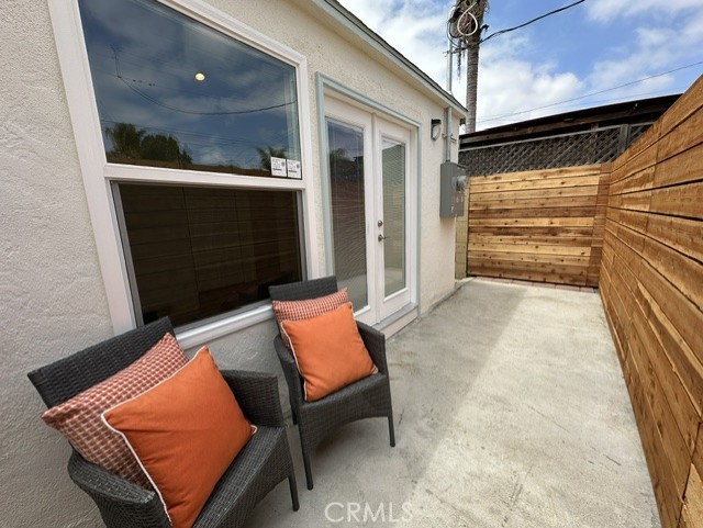 489 W Hill Street, Long Beach CA: https://media.crmls.org/medias/c4ba96b2-ad70-4bc2-bf35-f0c2a233c2cf.jpg